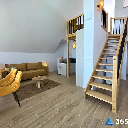 Apartment 365pam - Sunny - Dwa Osmioosobowe Lofty Z Antresola - Klimatyzacja, Parking W Cenie *